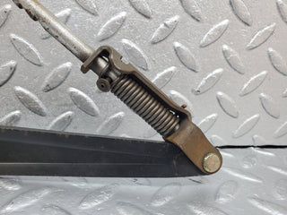 0988 Mercedes-Benz C123 230CE Handbrake Regulator