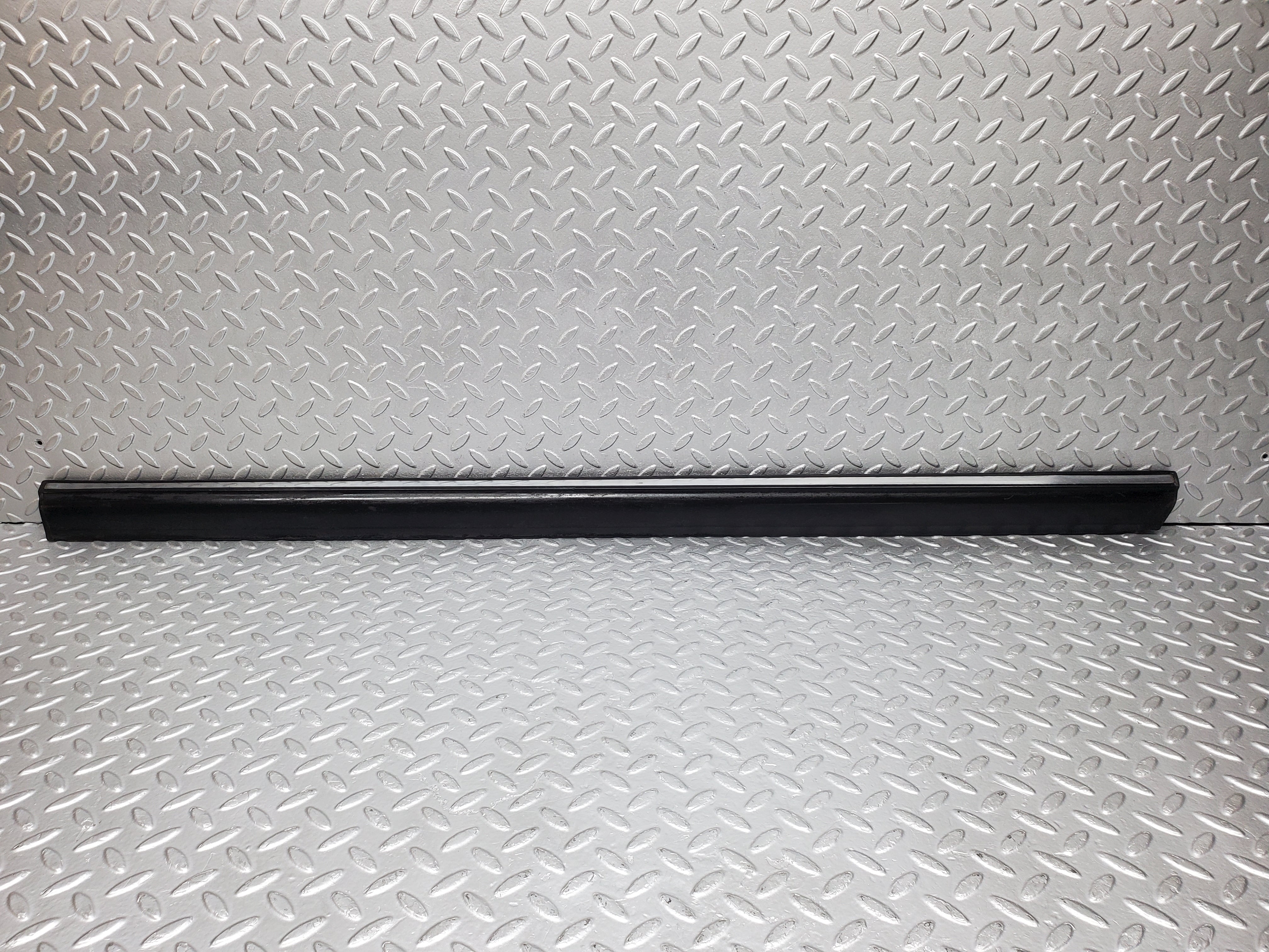 1100 Mercedes-Benz C123 230CE Coupe Left Door Lower Trim 1236903380