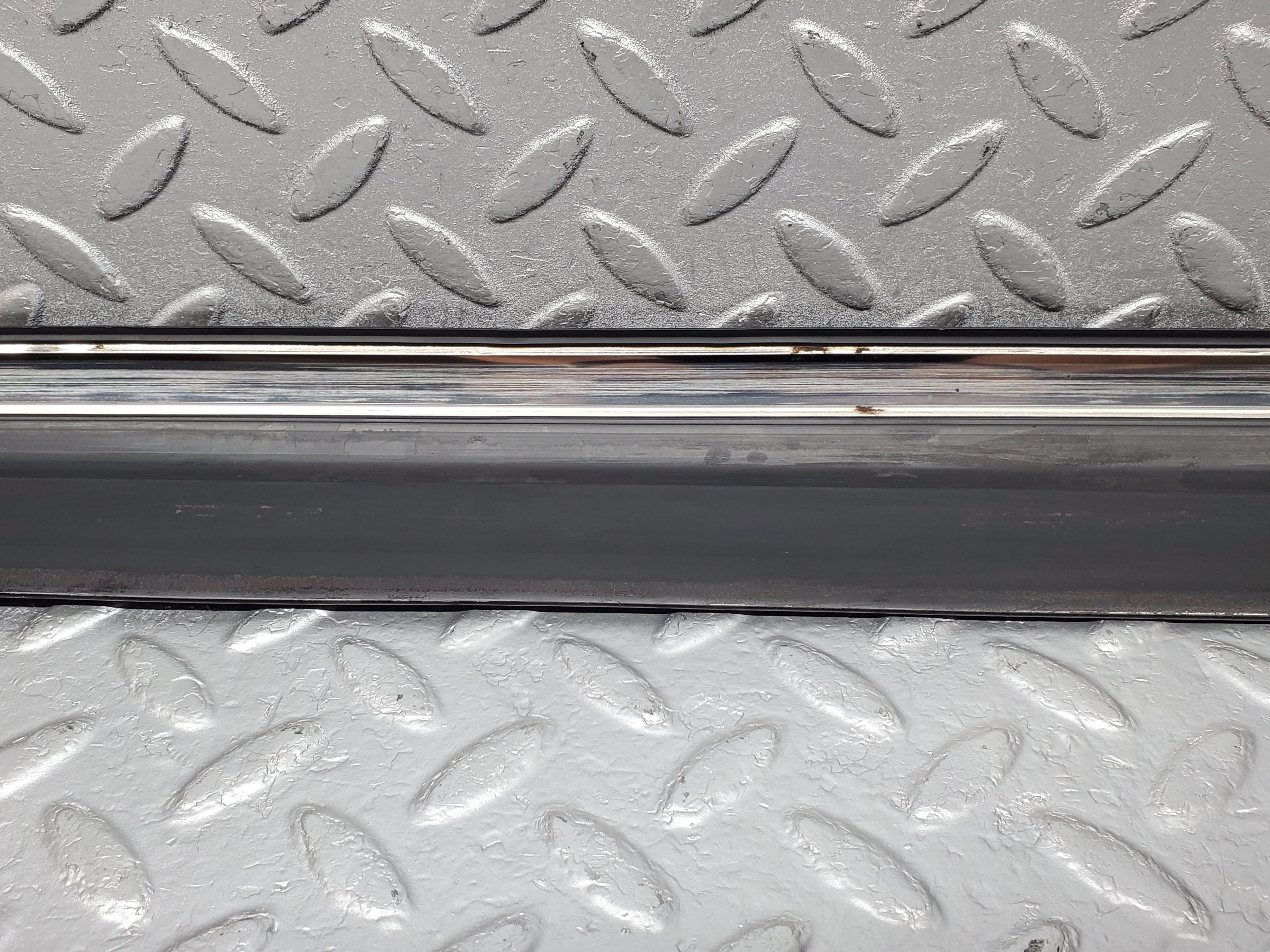1100 Mercedes-Benz C123 230CE Coupe Left Door Lower Trim 1236903380