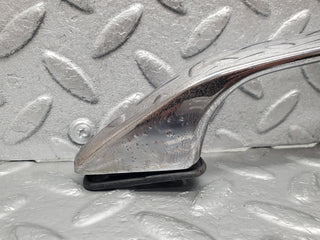 W108 front left door handle no key used OEM