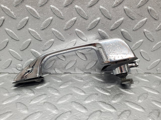 W108 front door handle right used OEM