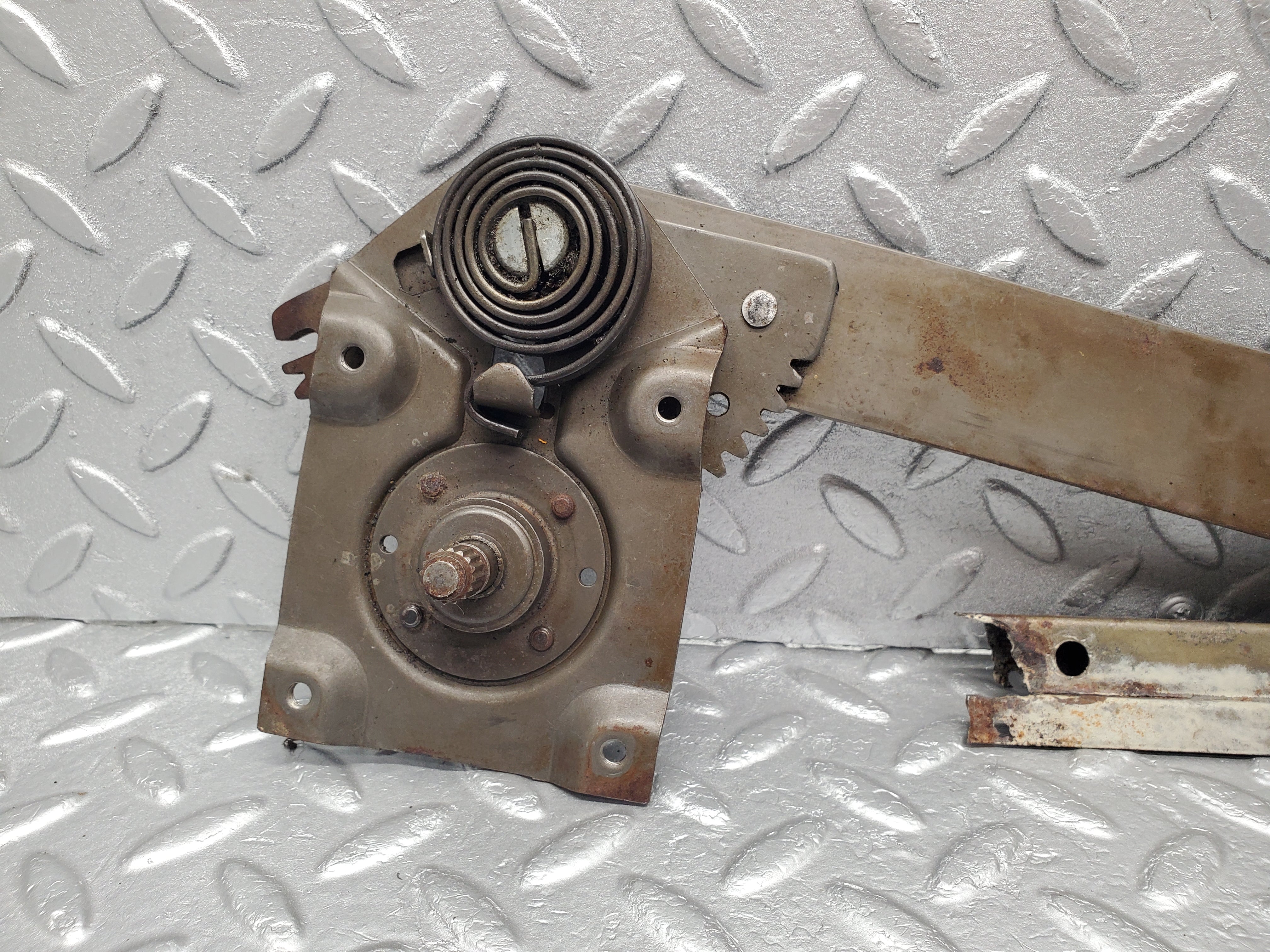 1177 Mercedes-Benz W108 280SE Rear Left Manual Window Regulator