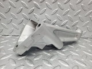 1265 Mercedes-Benz W123 230E Engine Mount Bracket Left Side 1022230504