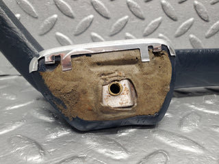 W123 Lang front left interior door handle blue used OEM