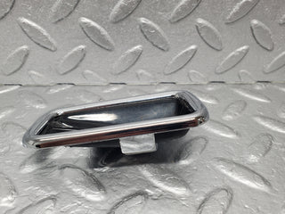 V123 W123 Lang door handle chrome frame left used OEM