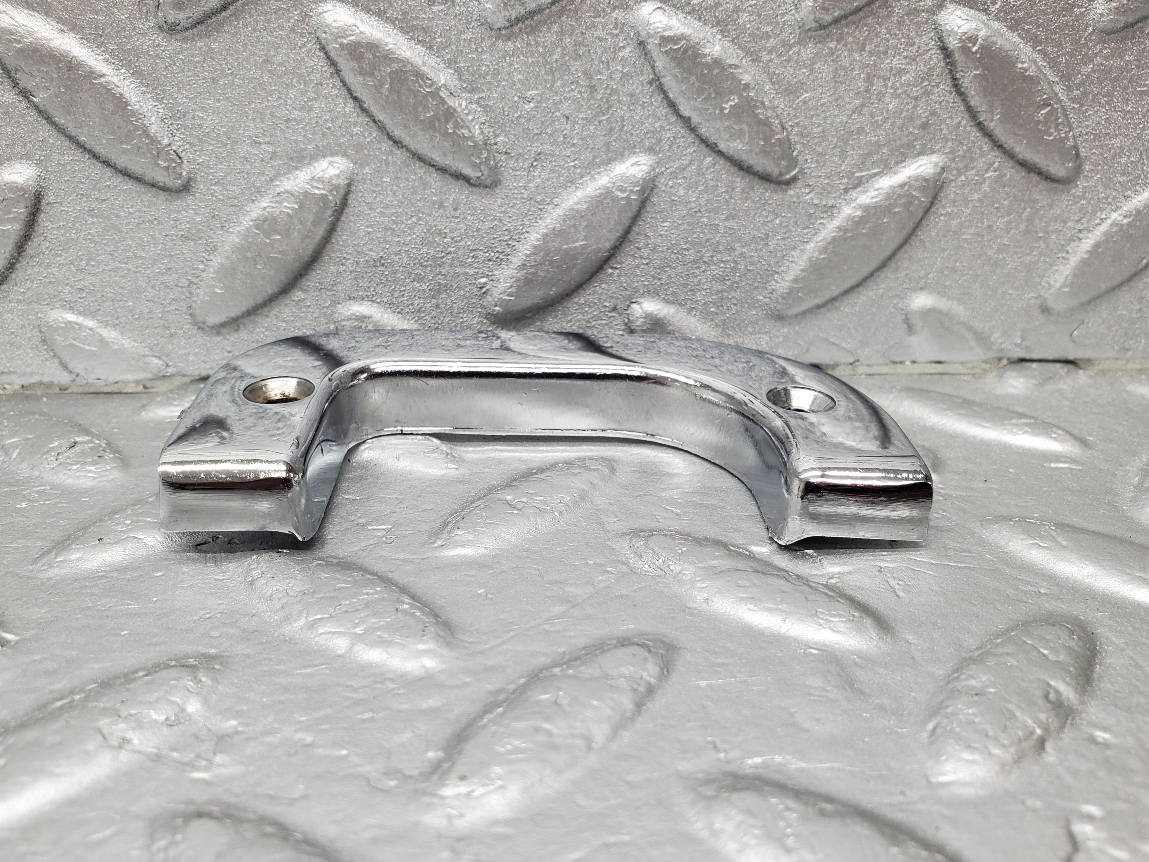 1314 Mercedes-Benz V123 240D Right Interior Chrome Door Latch Trim