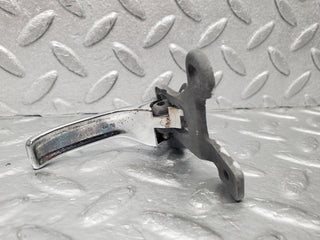 1315 Mercedes-Benz V123 240D Right Interior Door Handle 1237600261