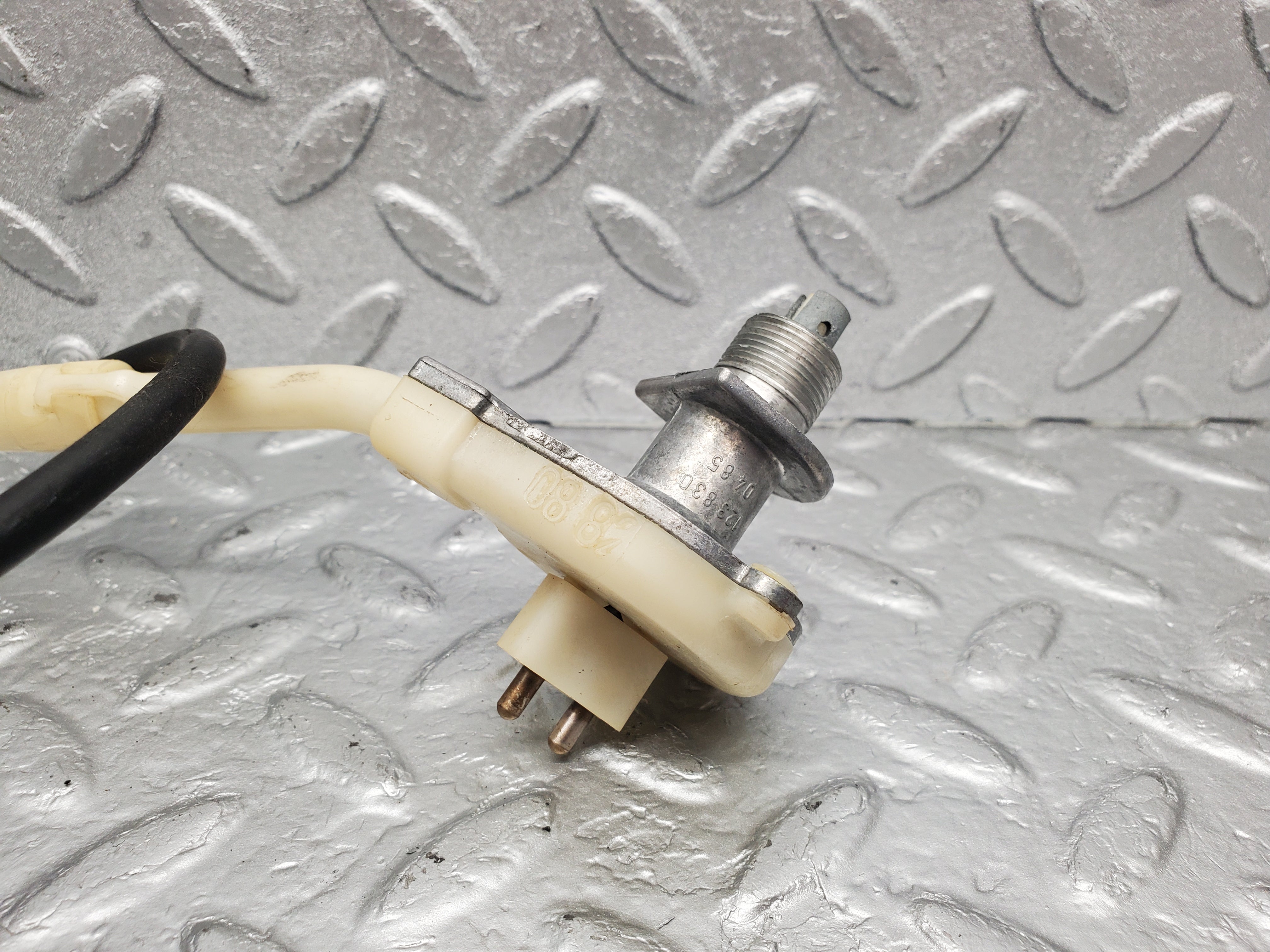 1346 Mercedes-Benz V123 240D LWB Heater Regulator 1238300485