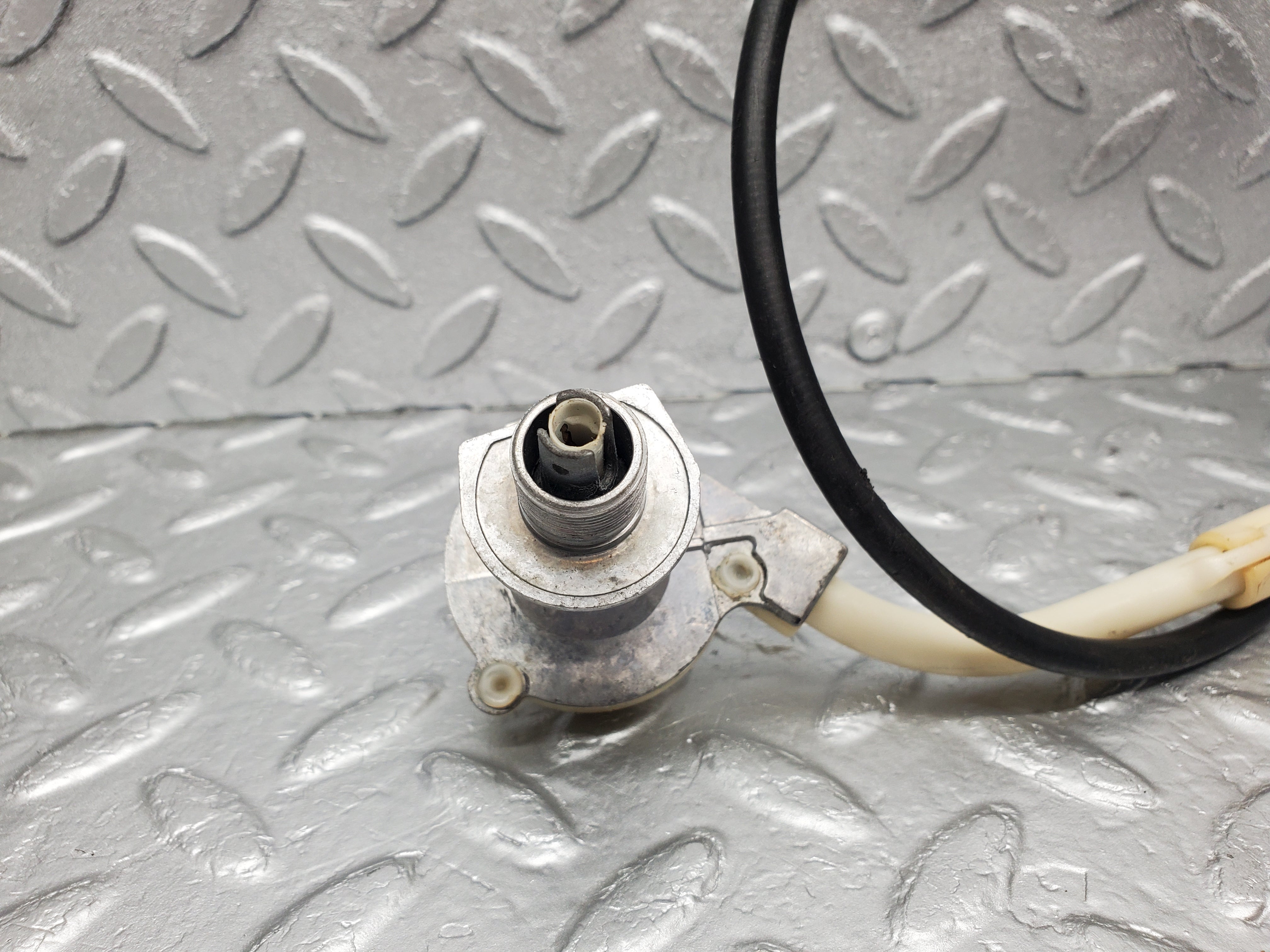 1347 Mercedes-Benz V123 240D LWB Heat Regulator Blower Regulator 1238300385