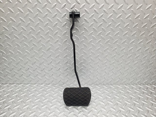 W123 Lang brake pedal used OEM