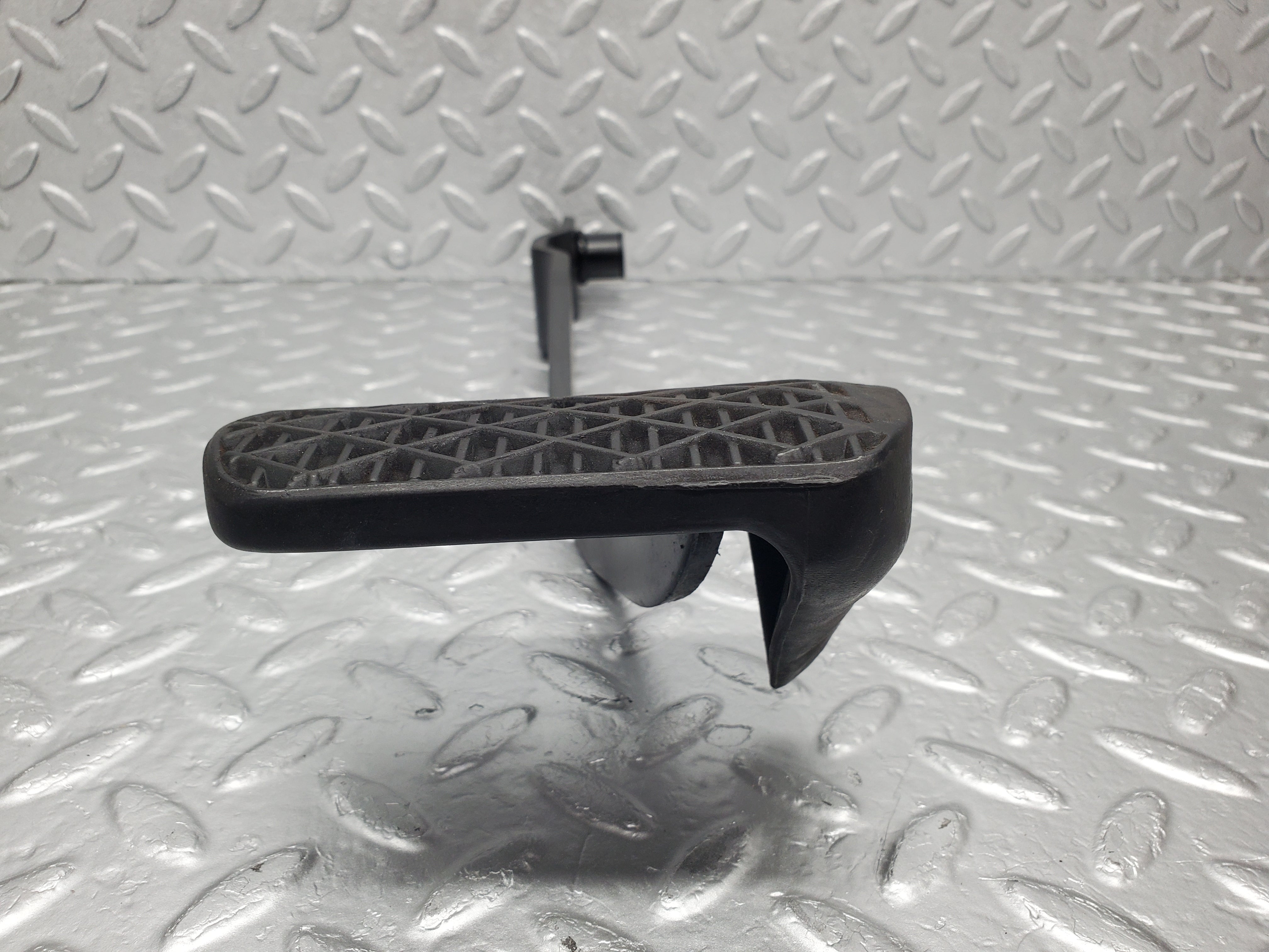 1348 Mercedes-Benz V123 240D Brake Pedal