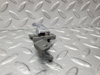 W123 Lang left interior door handle used OEM