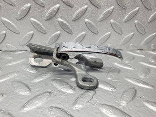 W123 Lang left interior door handle used OEM