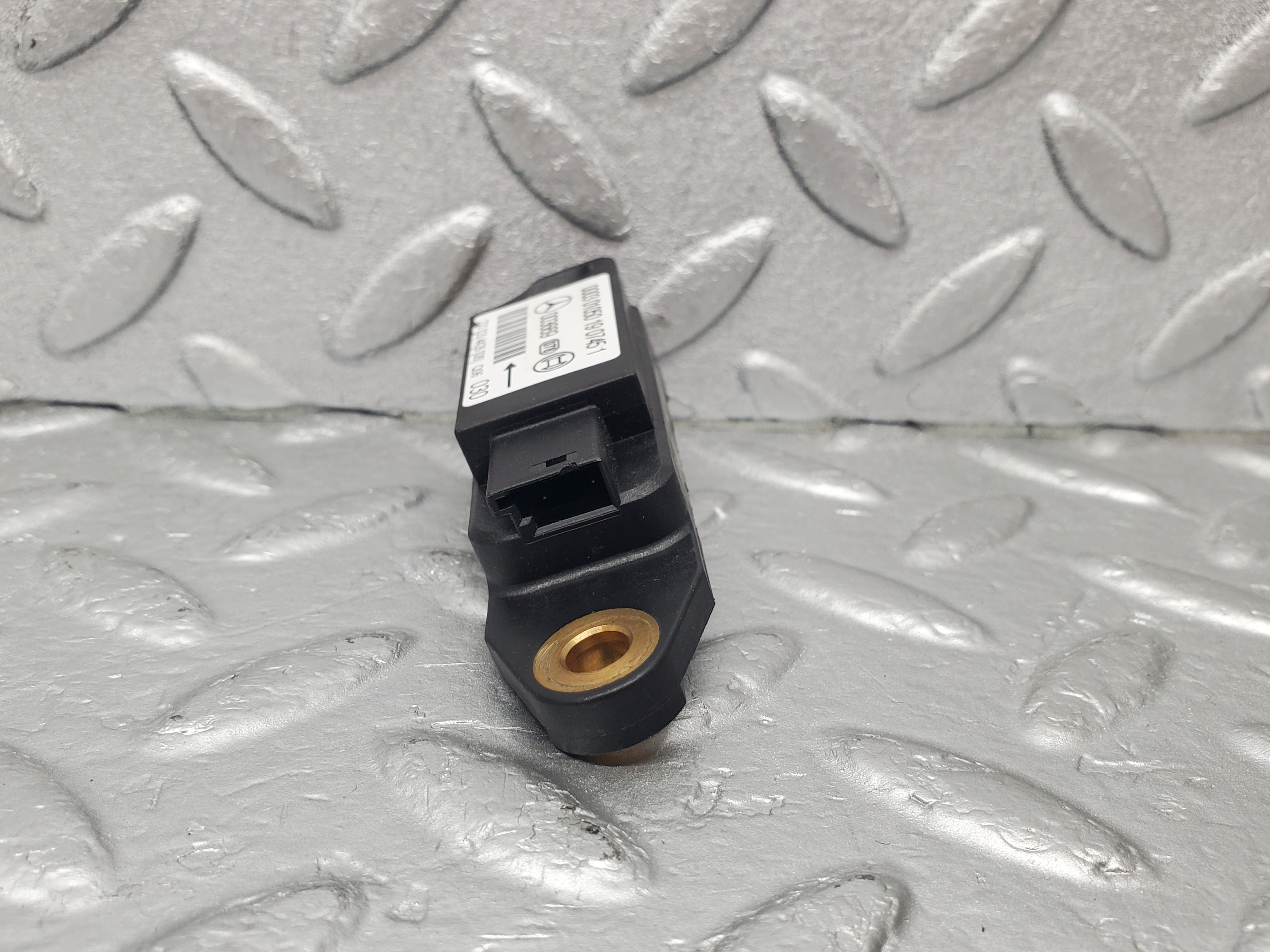 1592 Mercedes-Benz W220 S430 Air Bag Crash Sensor  2208204426
