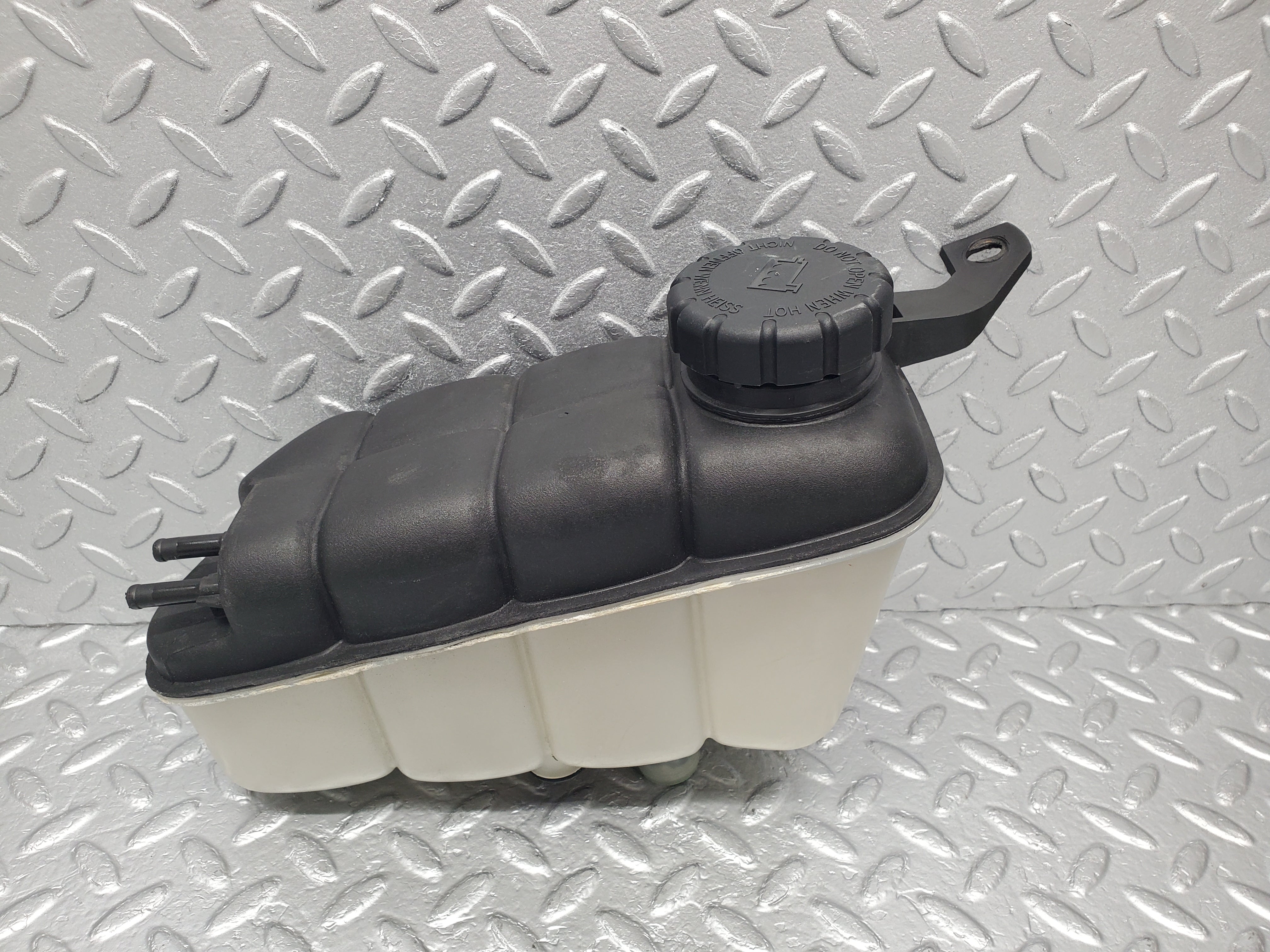 1594 Mercedes-Benz W220 S430 Coolant Expansion Tank 2205000049
