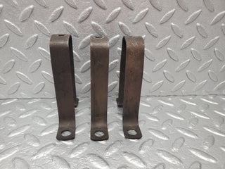 W105 Ponton valve cover support used OEM
