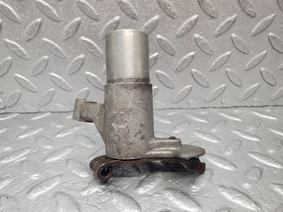 W105 Ponton ignition distributor mount used OEM