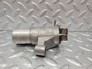 W105 Ponton ignition distributor mount used OEM