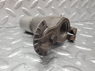 W105 Ponton ignition distributor mount used OEM