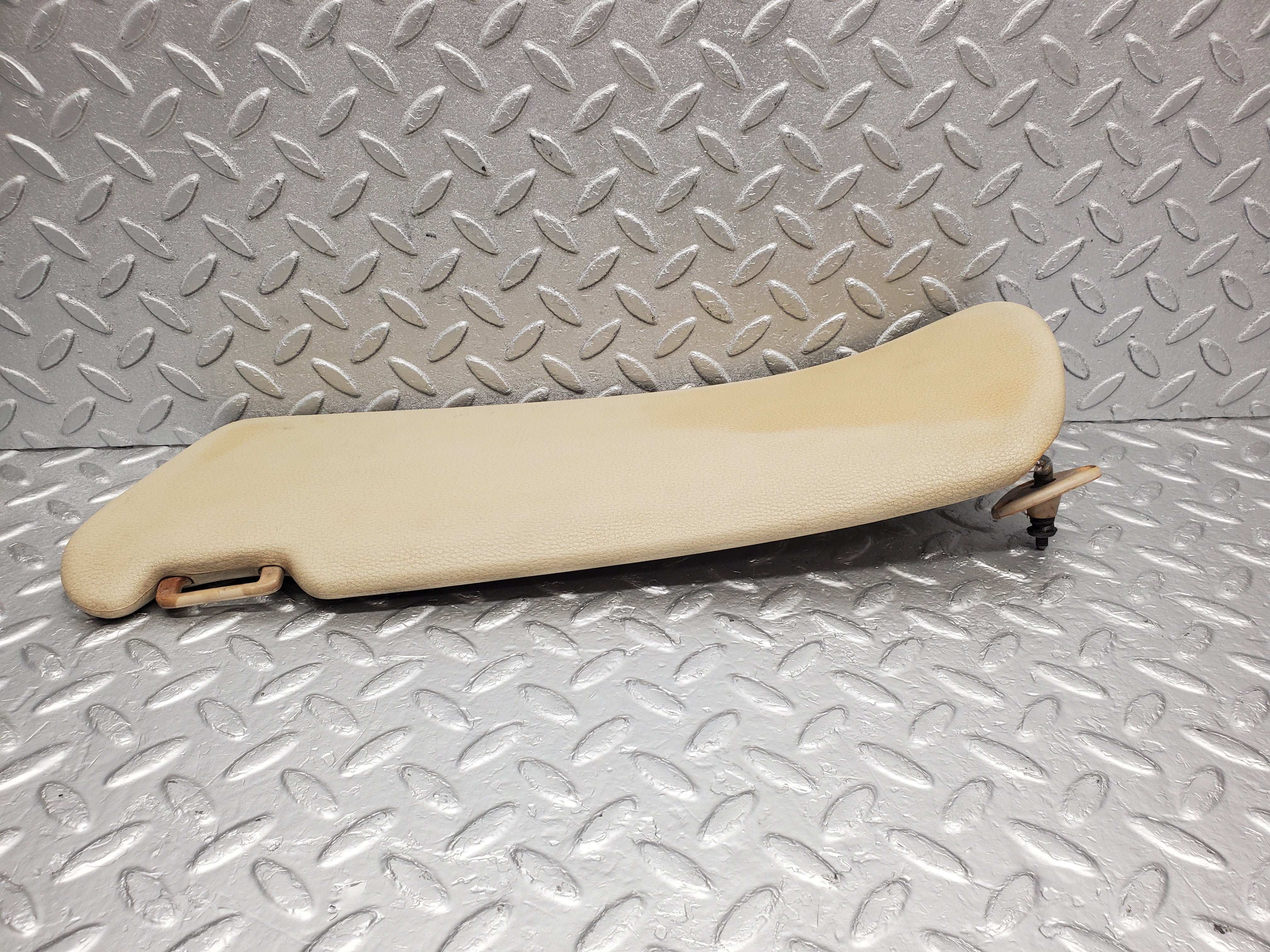 1779 Mercedes-Benz W116 350SE Sun Visor Right Side