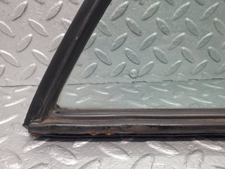 W116 rear right quarter window glass used OEM