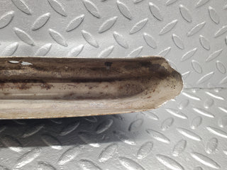 1825 Mercedes-Benz W108 280SE Front Right Upper Bumper Corner