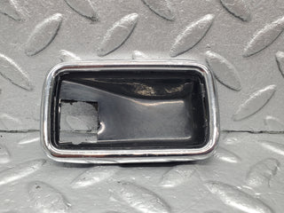 W108 door handle chrome frame right used OEM
