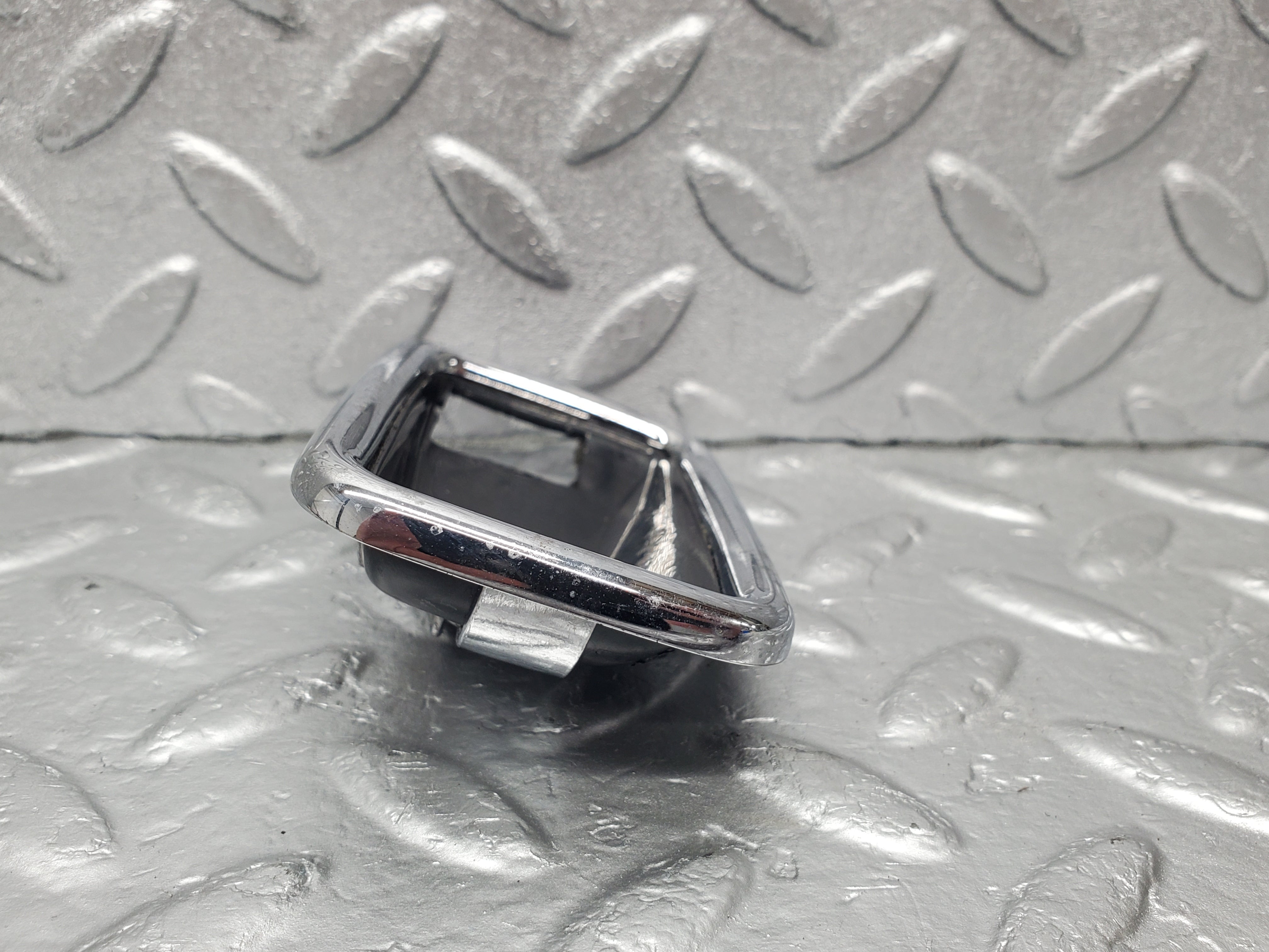 1836 Mercedes-Benz W108 280SE Chrome Frame For Door Handle Right 1087660611