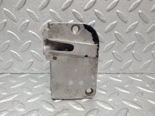 W120 Ponton door lock mechanism right side used OEM