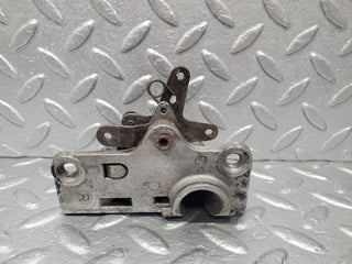 W120 Ponton door lock mechanism right side used OEM