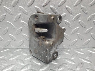 W120 Ponton door lock mechanism left side used OEM