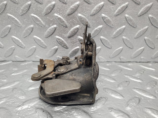 W120 Ponton door lock mechanism left side used OEM