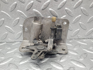 W120 Ponton door lock mechanism left side used OEM