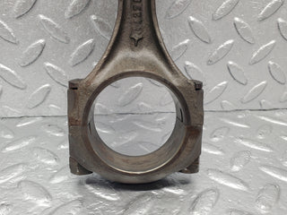 W105 Ponton piston with connecting rod used OEM