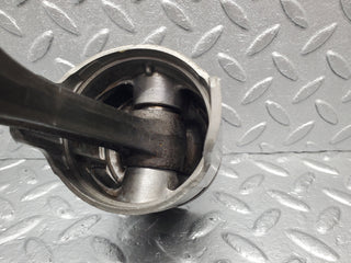 W105 Ponton piston with connecting rod used OEM