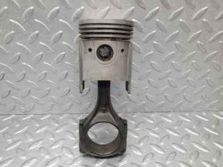 W105 Ponton piston with connecting rod used OEM