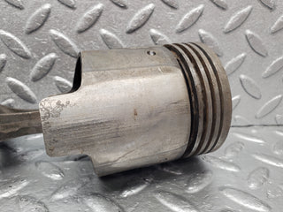 W105 Ponton piston with connecting rod used OEM