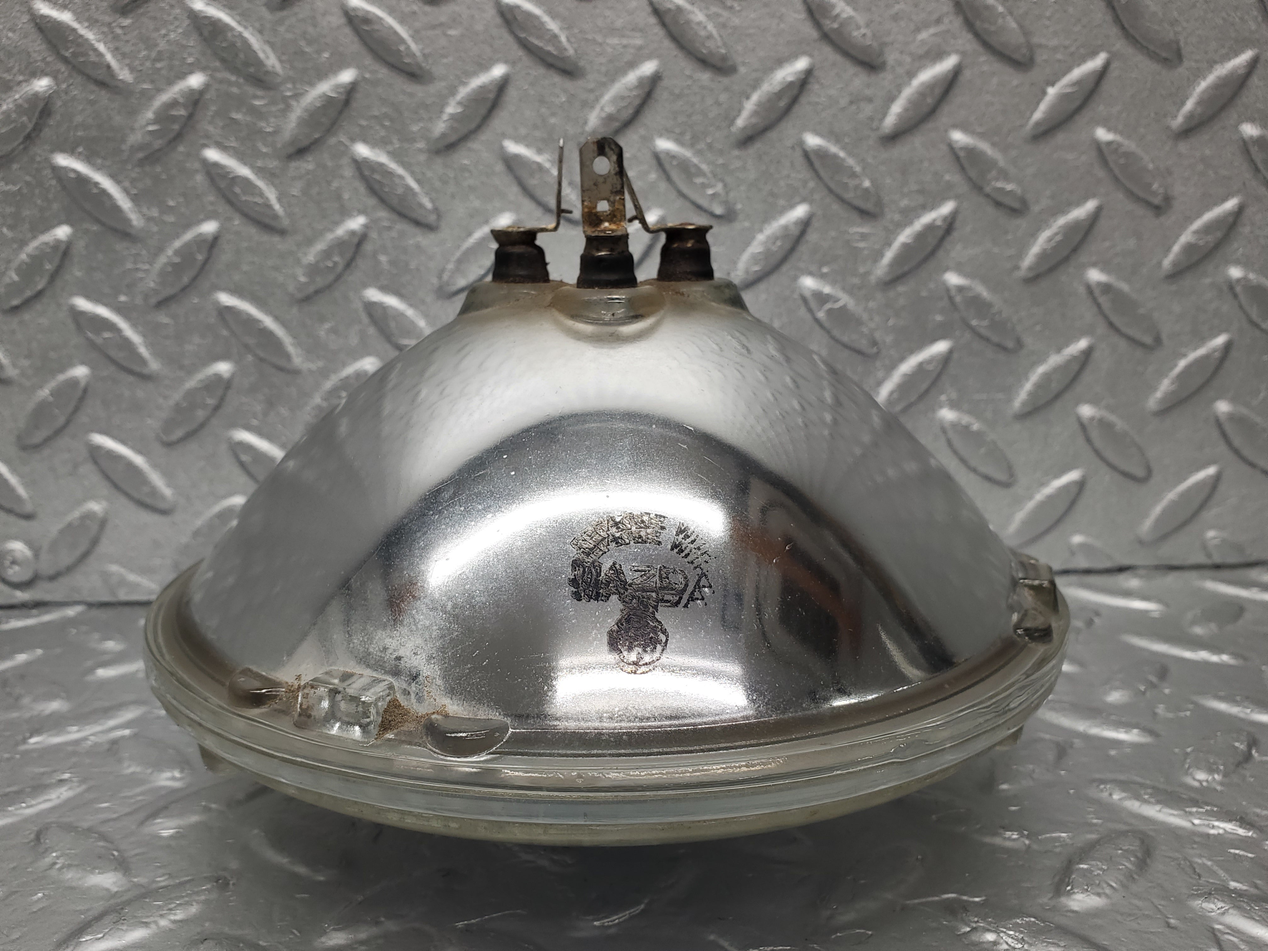 1989 Mercedes-Benz W120 Ponton Headlight Bulb Lucas