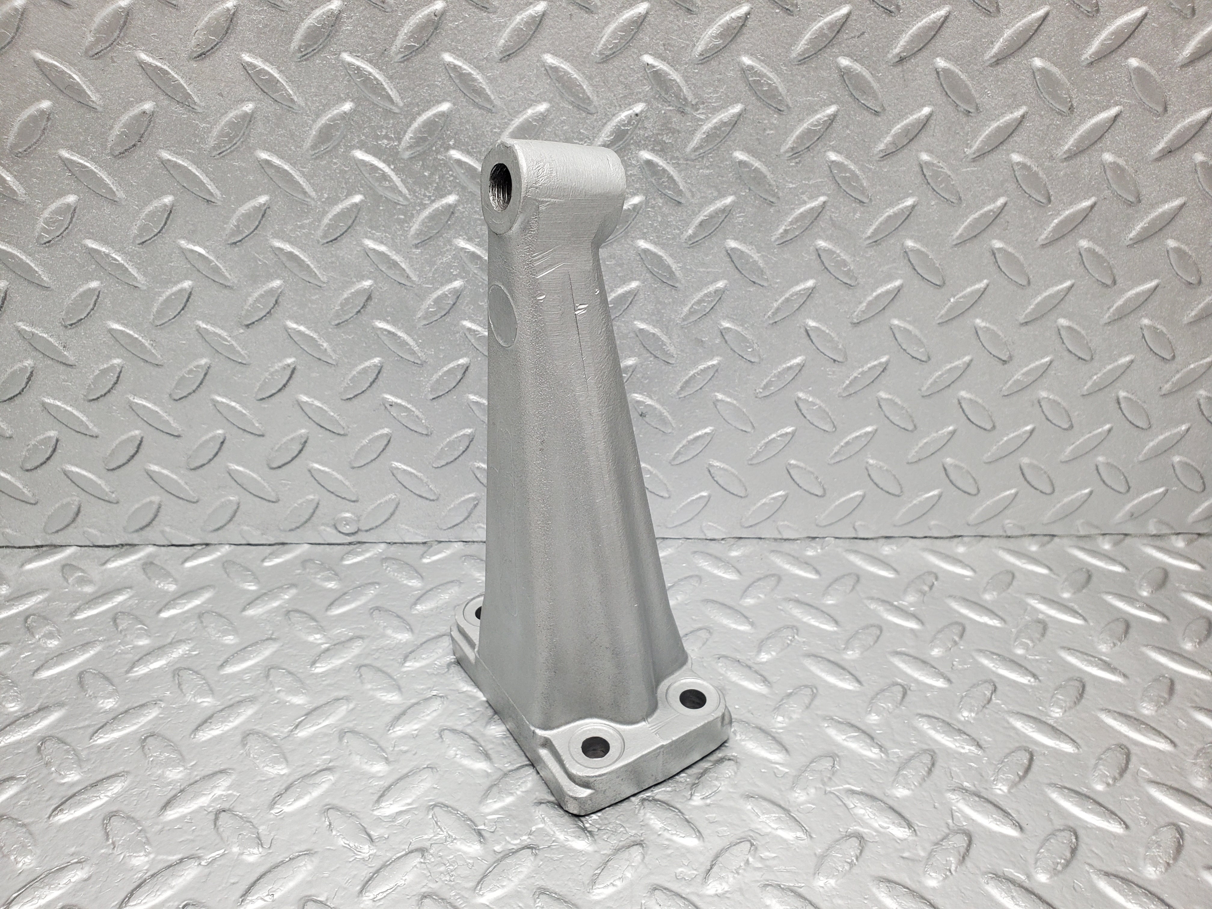 2010 Mercedes-Benz W108 280SE Engine Mount Holder Right 1802232504