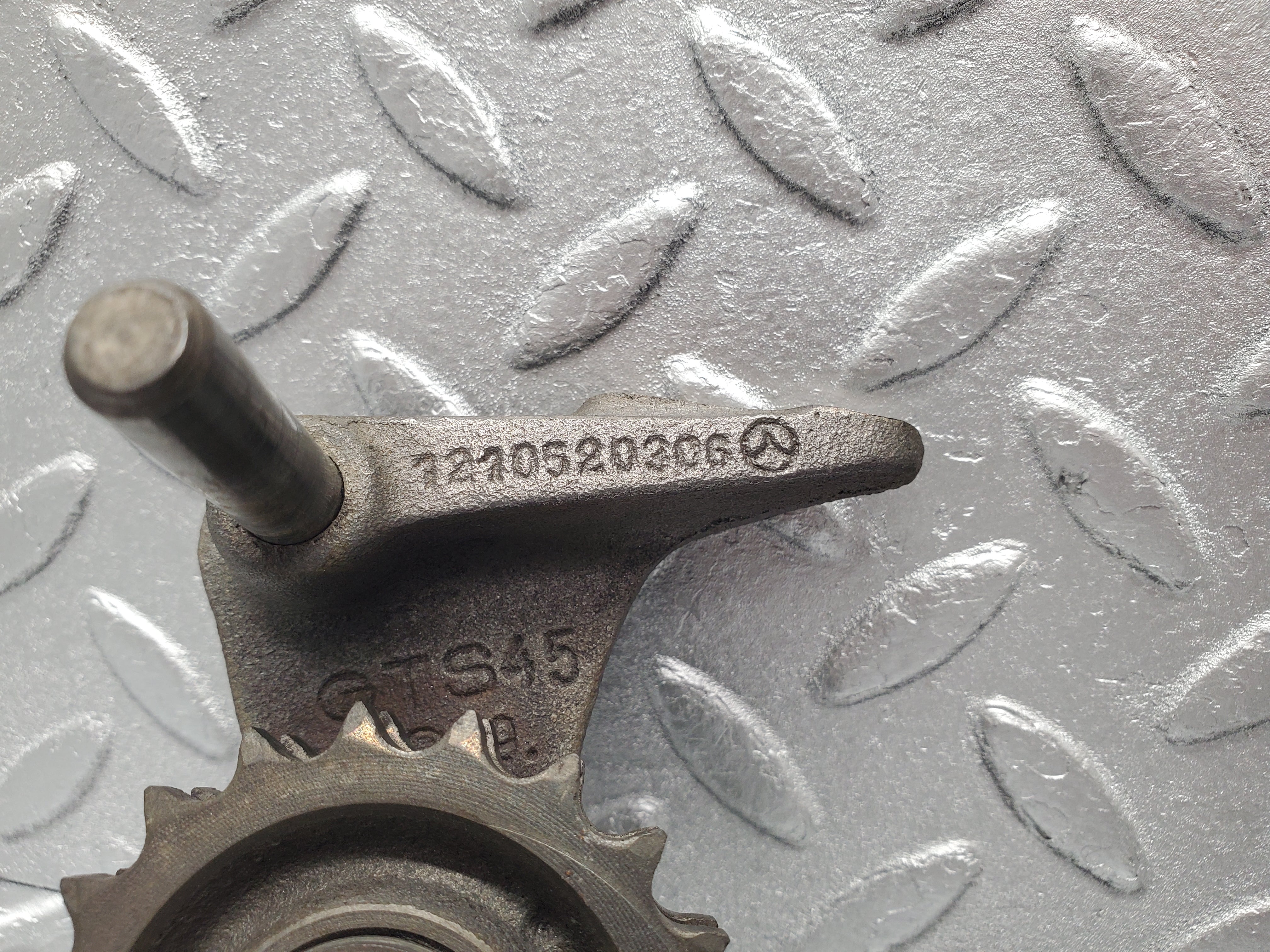 2018 Mercedes-Benz W108 280SE Timing Chain Tensioner Gear 1210520306