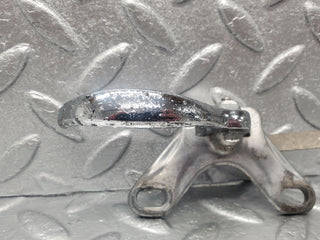 W105 Ponton interior door handle rear left used OEM