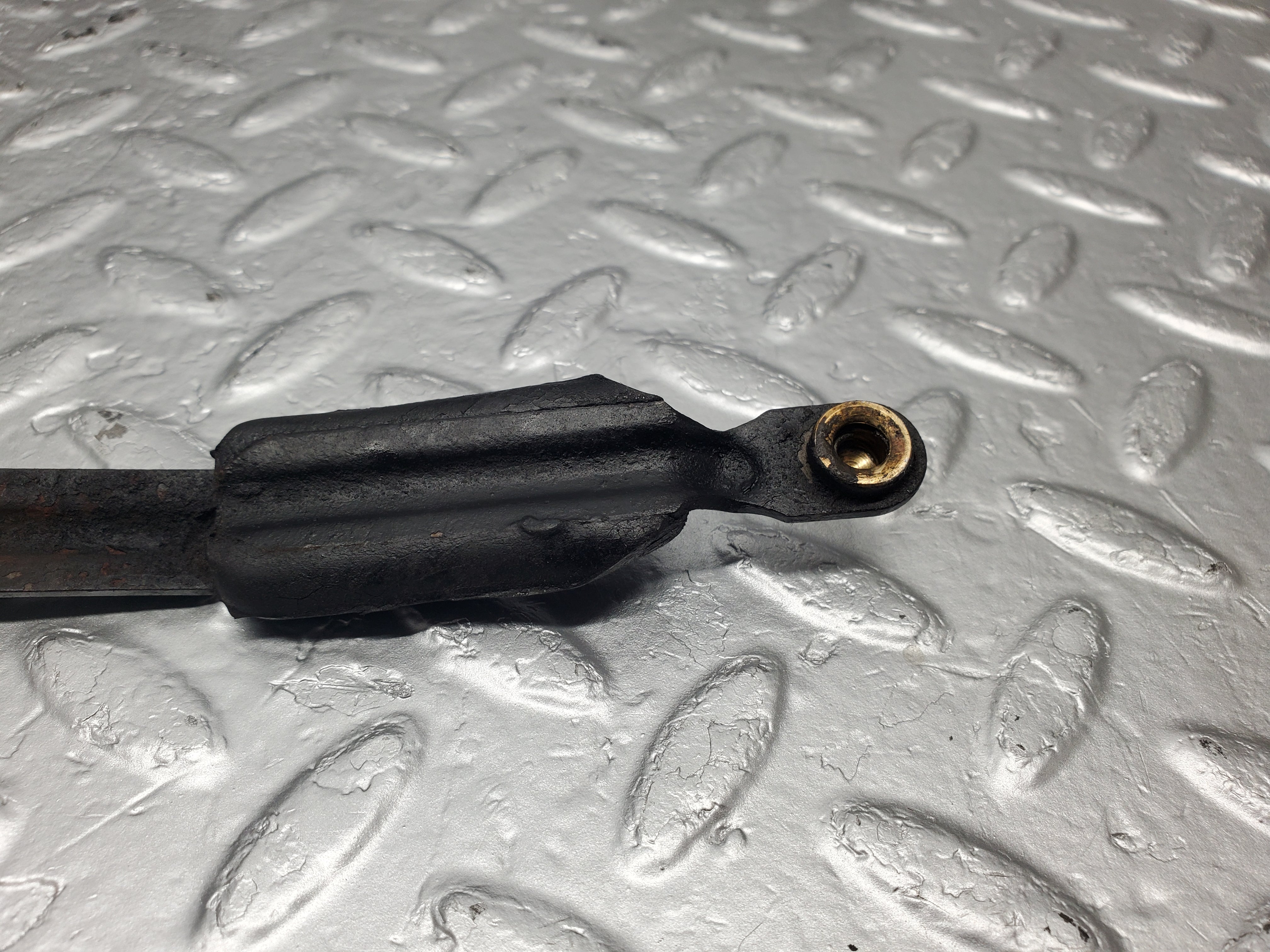 1994 Mercedes-Benz W105 219 Ponton Windscreen Wiper Linkage Mechanism