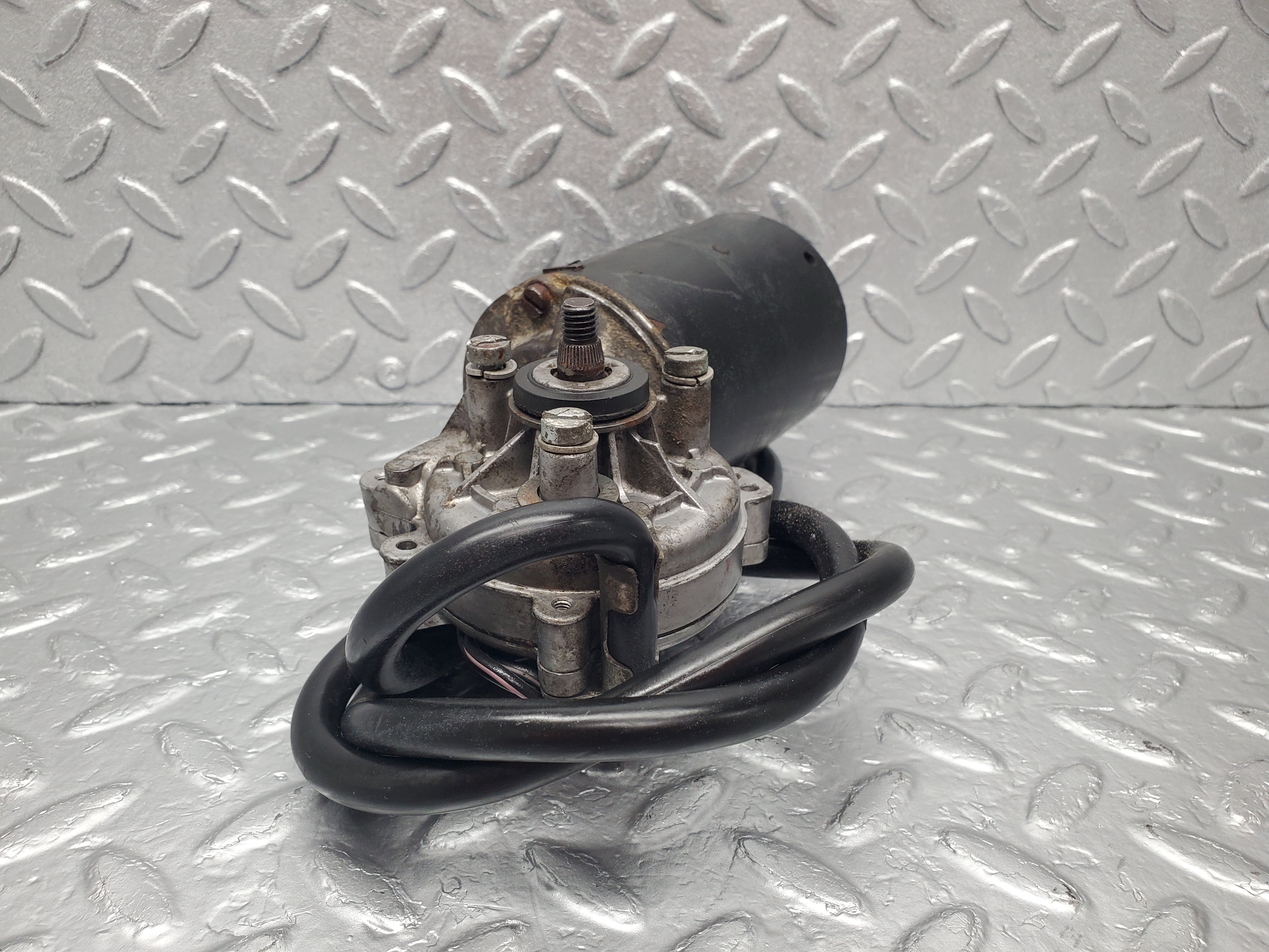 1997 Mercedes-Benz W116 350SE Wiper Motor Bosch 0390341065