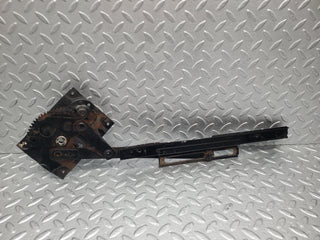 2052 Mercedes-Benz W105 219 Ponton Front Left Manual Window Regulator