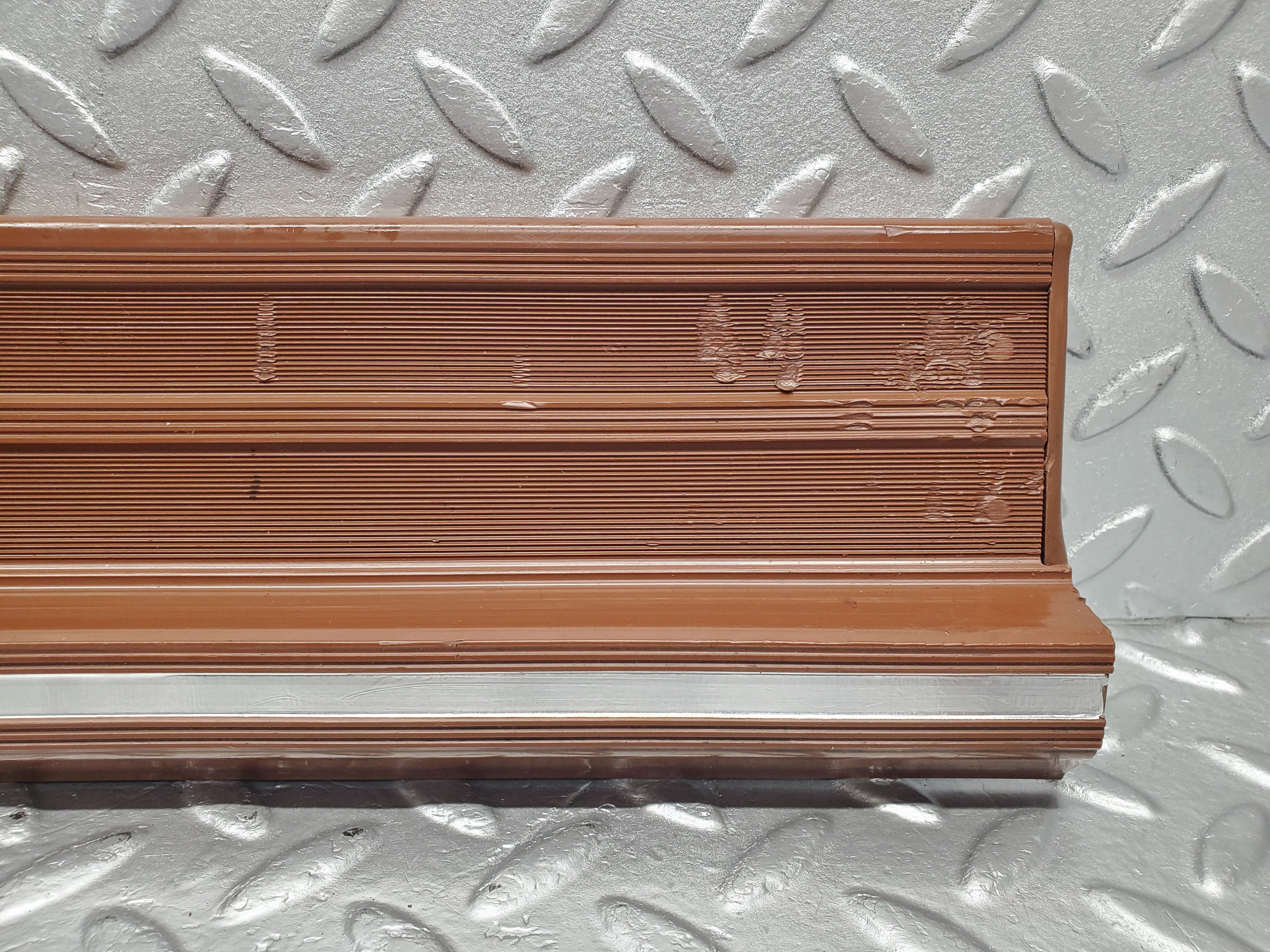 2150 Mercedes-Benz W116 350SE Front Right Door Sill