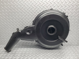 0850 Mercedes-Benz C107 350SLC Coupe Air Filter Housing 4515785126