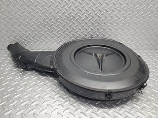 18495 Mercedes-Benz W116 350SE Air Filter Box Housing 0070942702