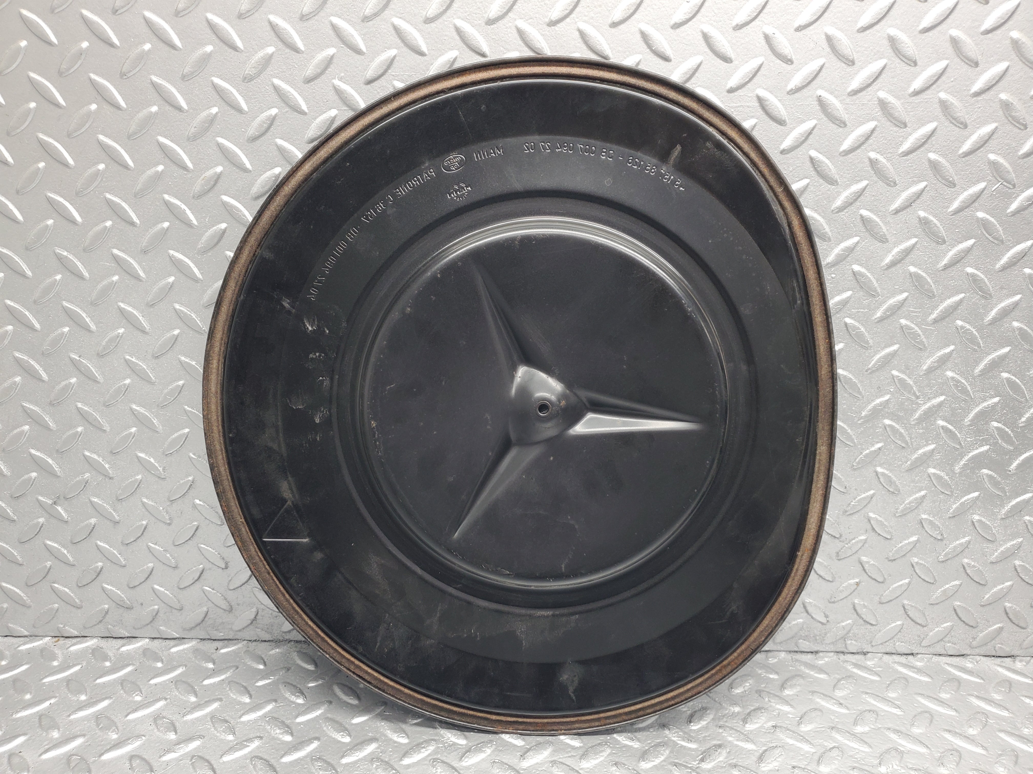 7058 Mercedes-Benz C107 350SLC Coupe  Air Filter Housing Box 0070942702