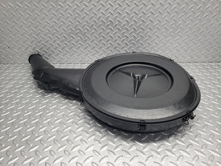 33558 Mercedes-Benz C107 R107 Air Filter Box Housing 0070942702