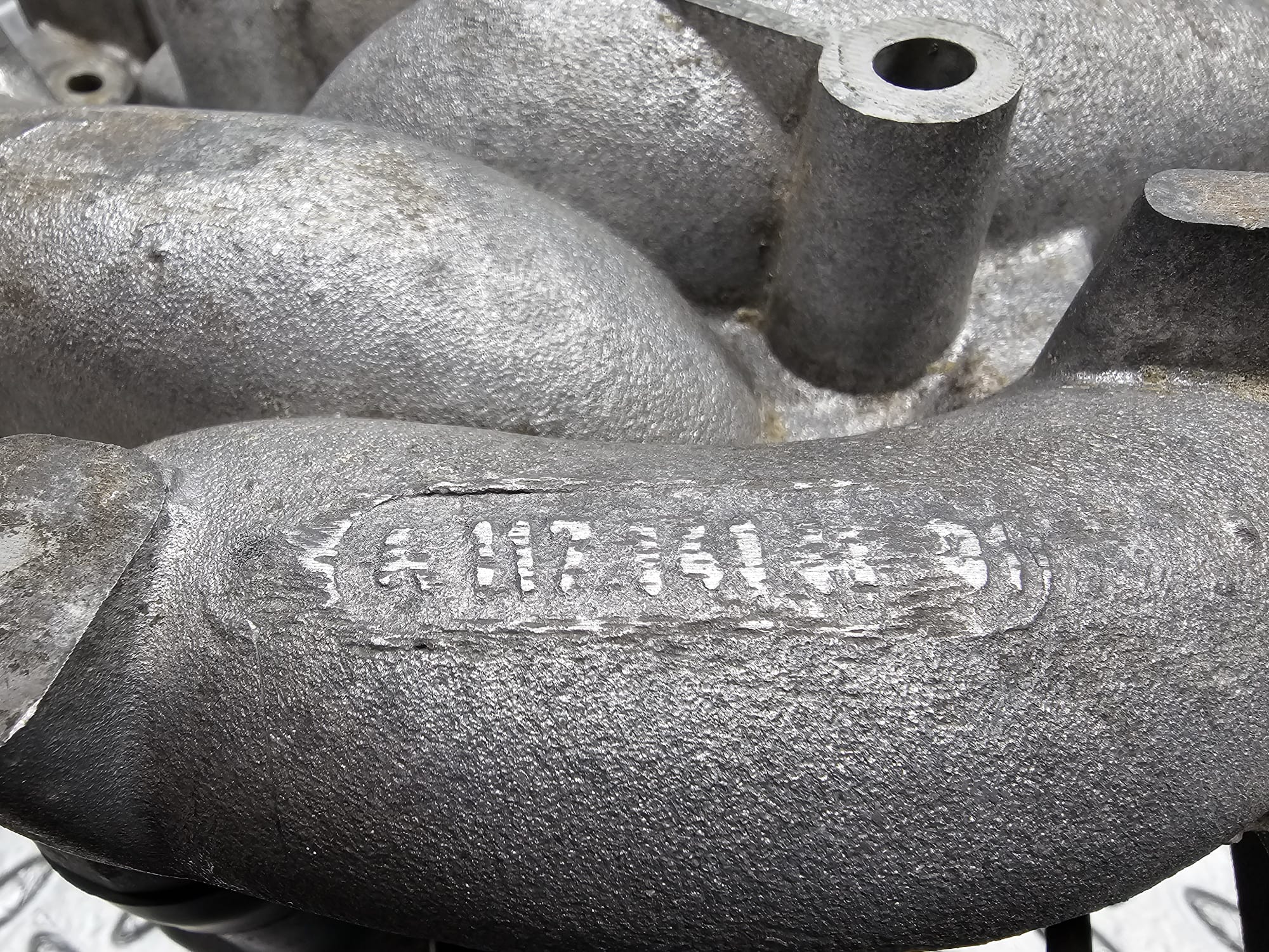 20742 Mercedes-Benz R107 450SL Intake Manifold 1171411101
